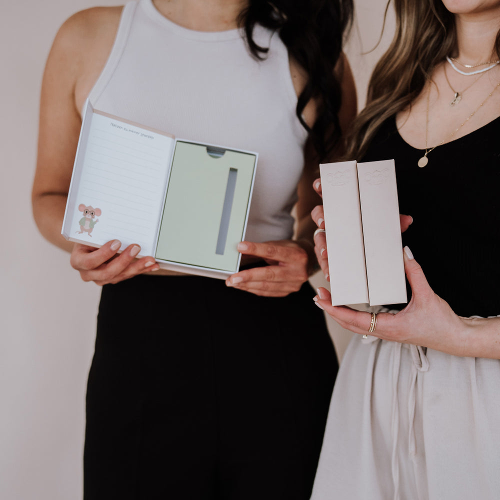 
                      
                        Modulares Spardosen-System in Buchform
                      
                    