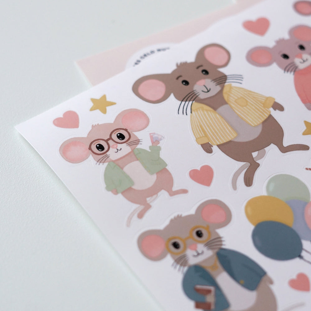 
                      
                        Modulares Spardosen-System in Buchform
                      
                    